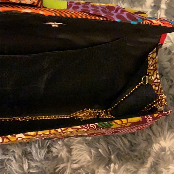 🆕 Gold Chain Handbag w/ bow | AfricanPrint/Design - Picture 3 of 5